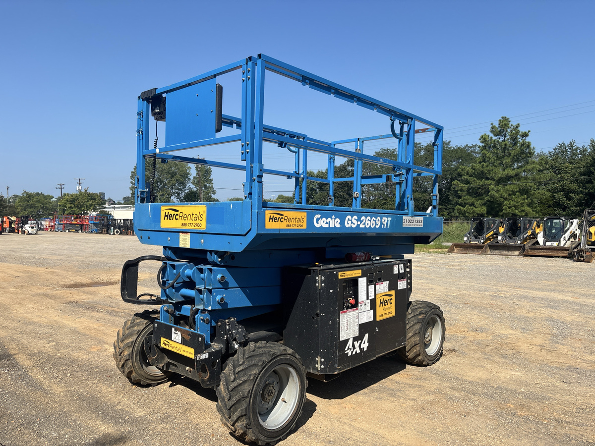 2017 Genie GS-2669 RT