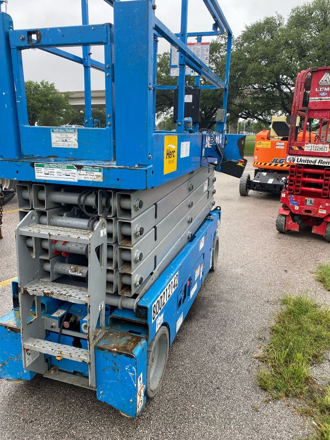 2018 Genie GS-3232-3