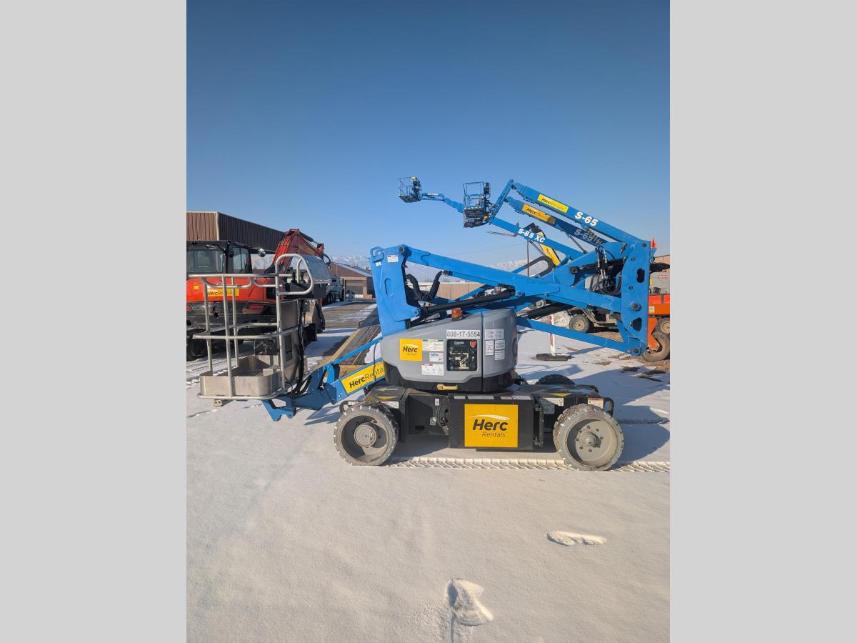 2017 Genie Z-33/18