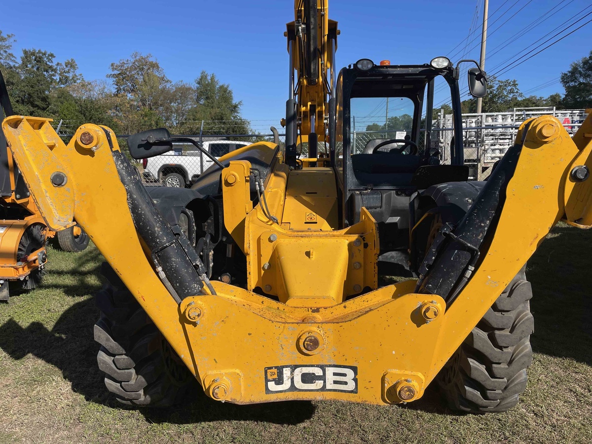 2023 JCB 510-56-4