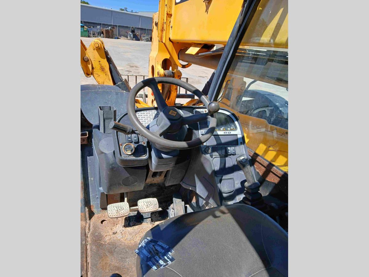 2018 JCB 510-56