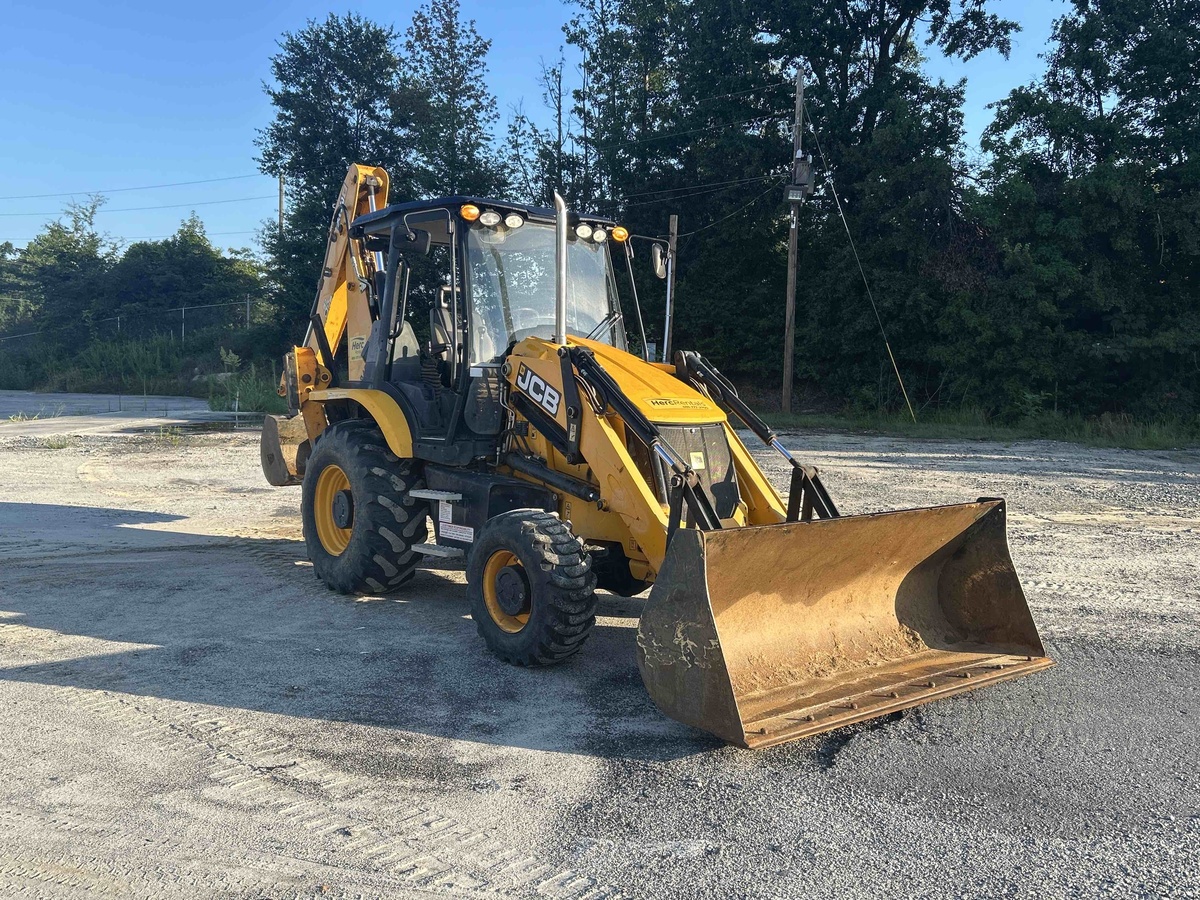 2020 JCB 3CX-2