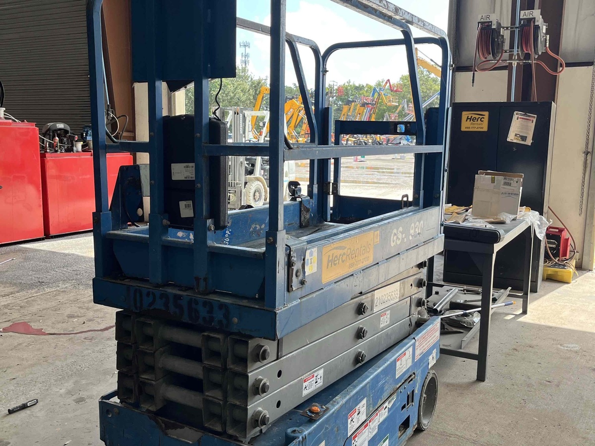 2018 Genie GS-1930-4