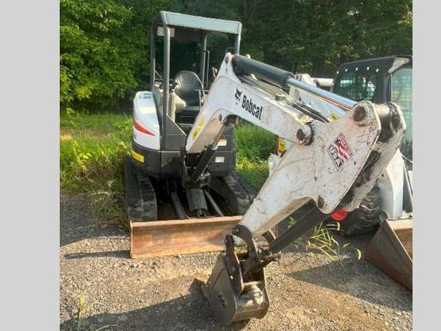 2019 Bobcat E26-1