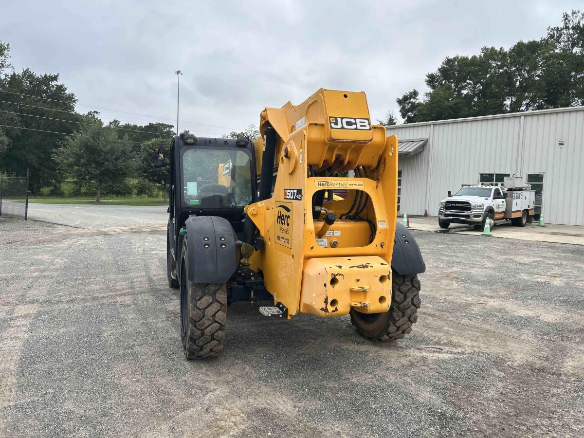 2021 JCB 507-42-6
