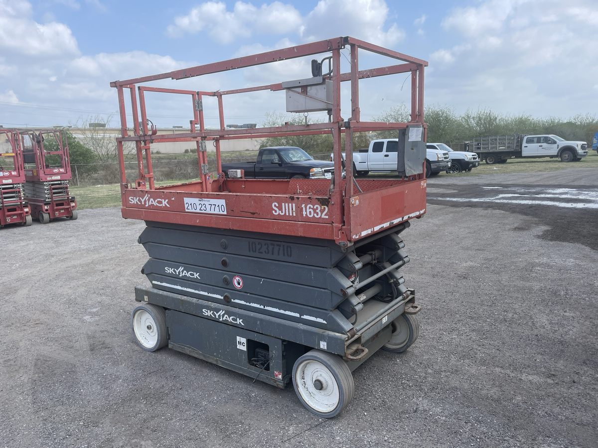2018 Skyjack SJ4632-2