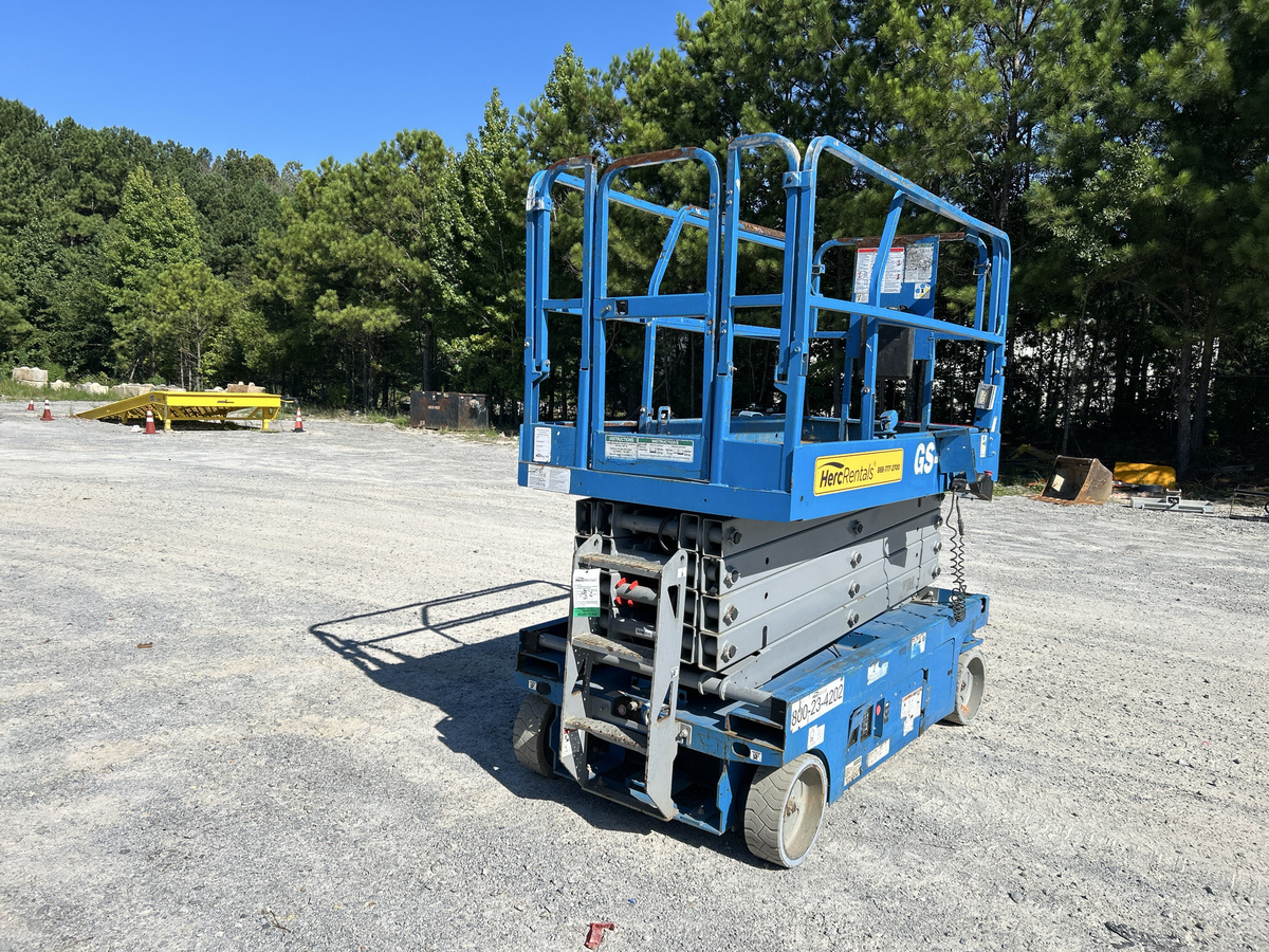 2018 Genie GS-3246-6