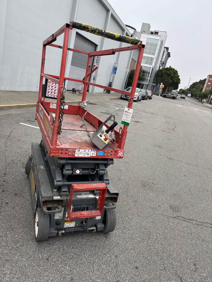 2017 Skyjack SJ3219