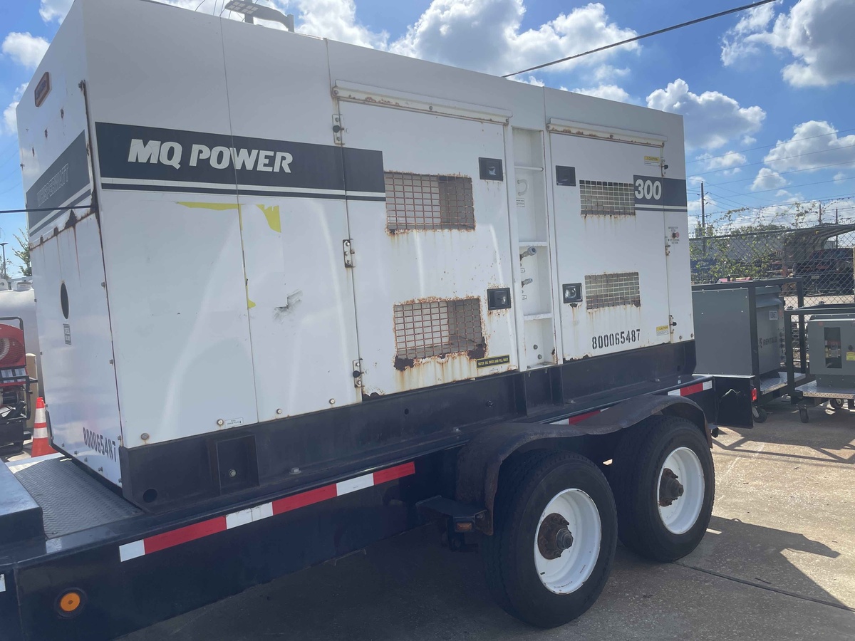 2015 Multiquip DCA-300SSU4I-2