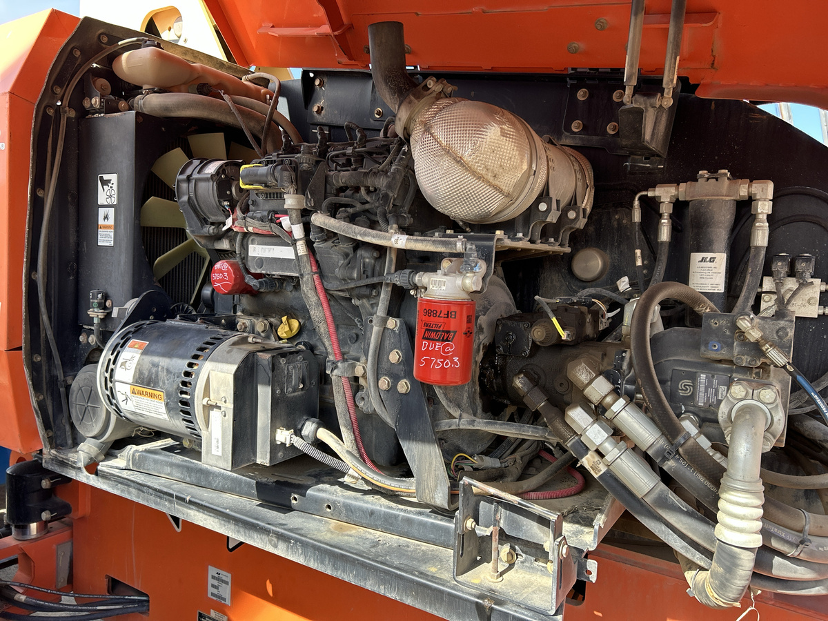 2018 JLG 860SJ-9