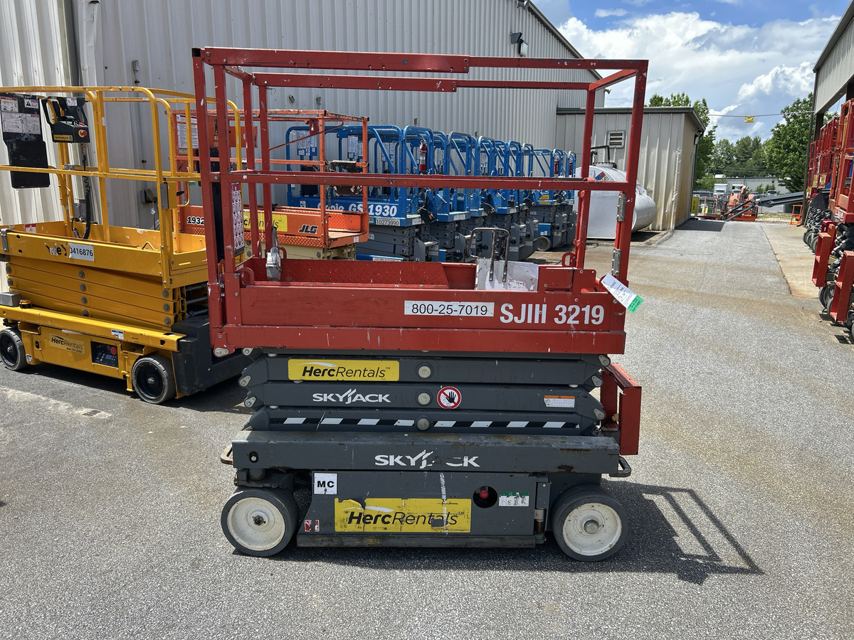 2019 Skyjack SJ3219-8