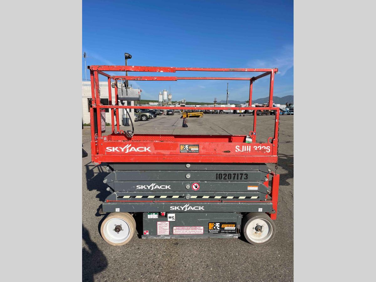 2016 Skyjack SJ3226