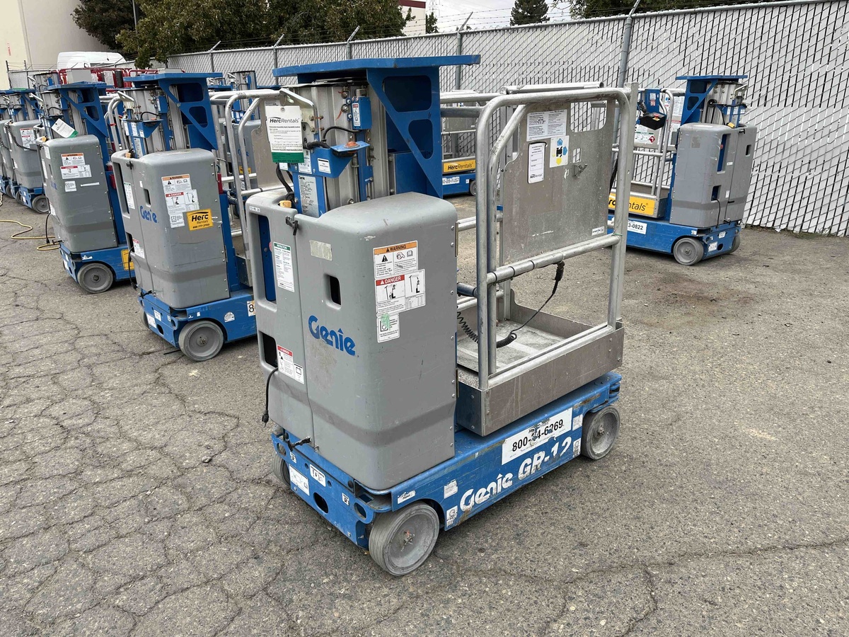 2019 Genie GR-12-1
