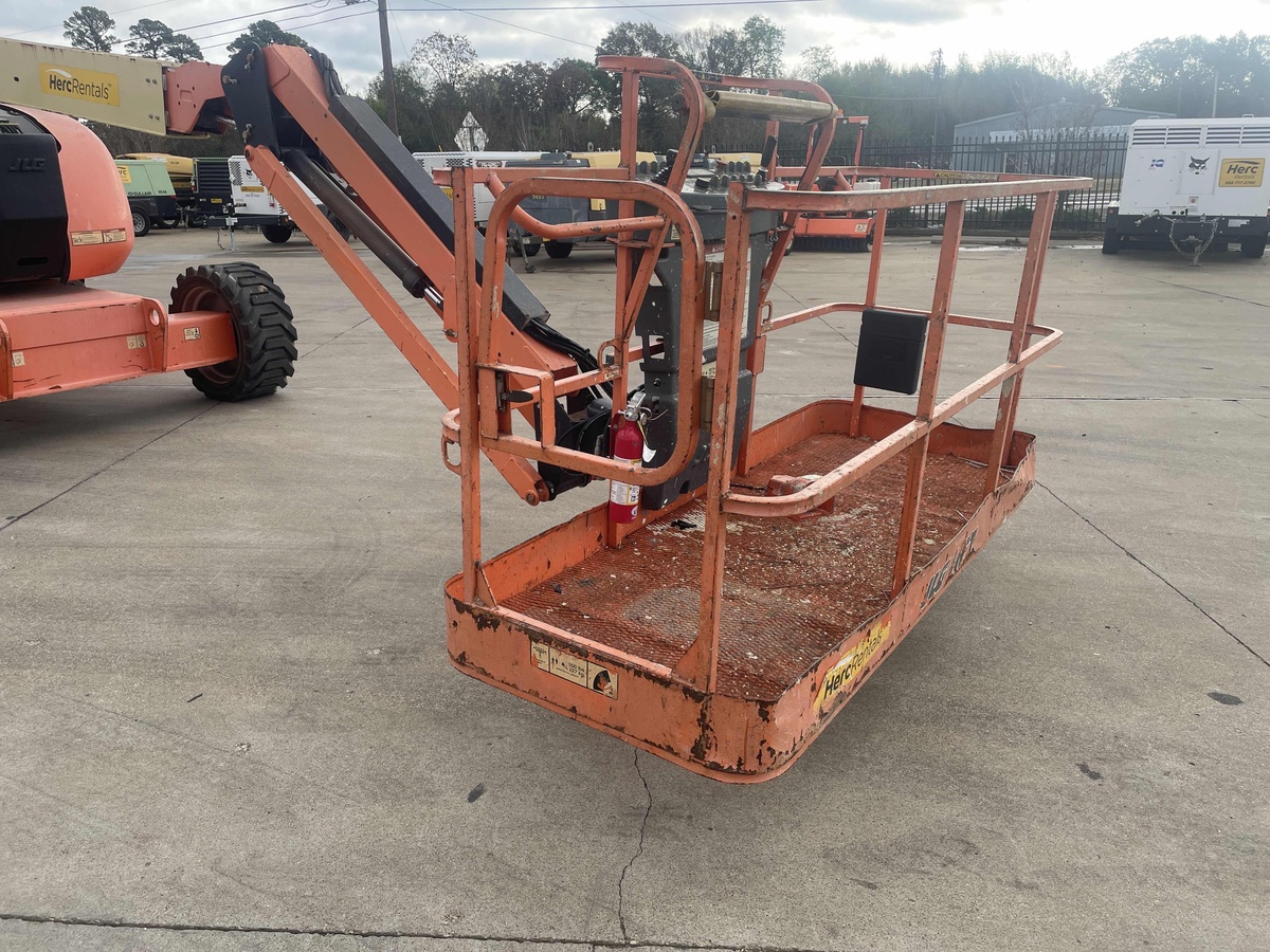2018 JLG 600AJ-6