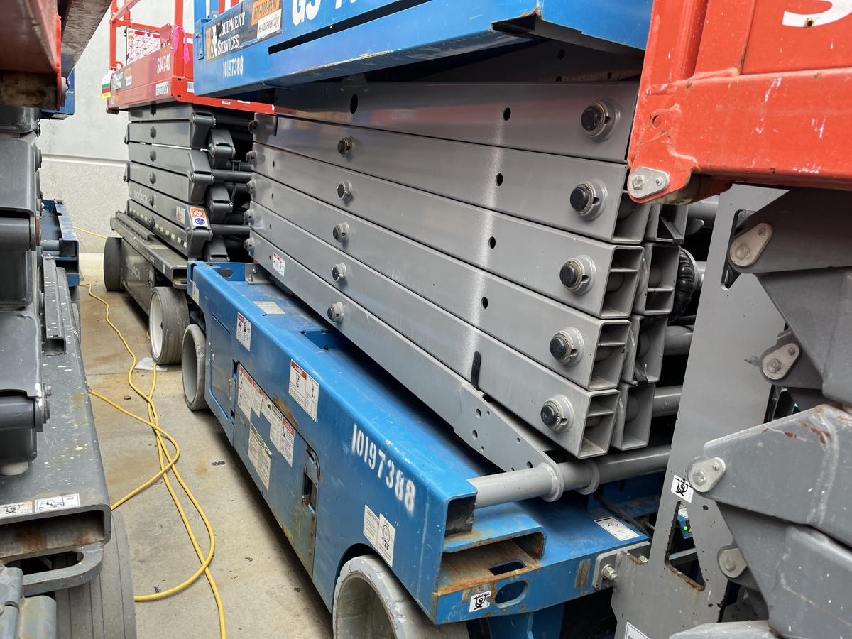 2016 Genie GS-4047-2