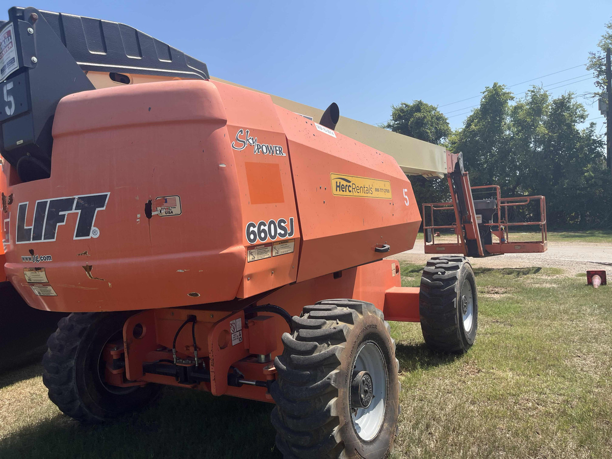 2005 JLG 660SJ-2