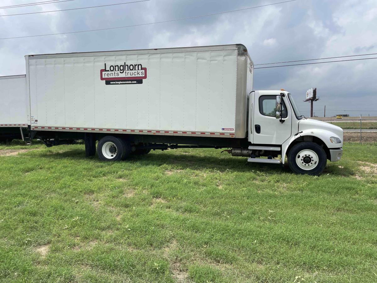 2020 Freightliner M2106