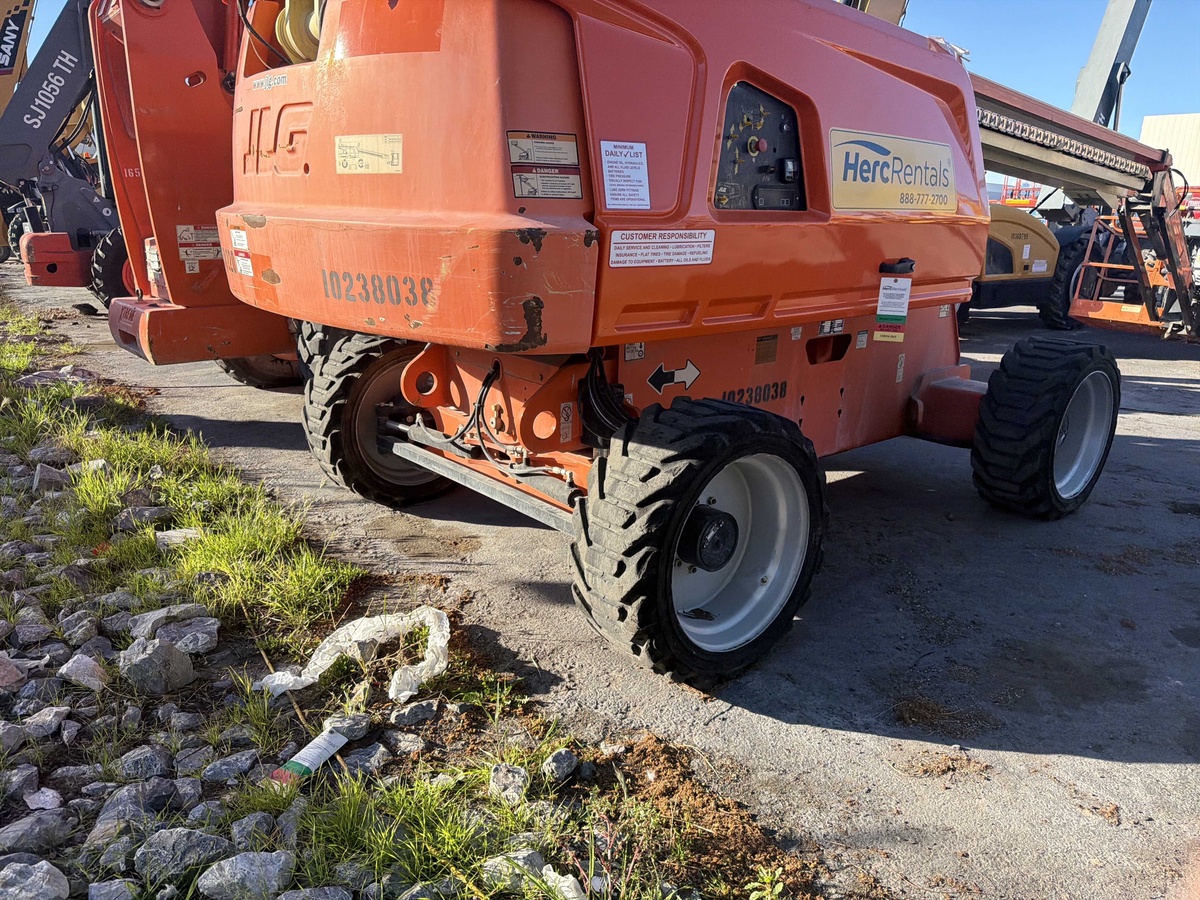 2018 JLG 660SJ-3