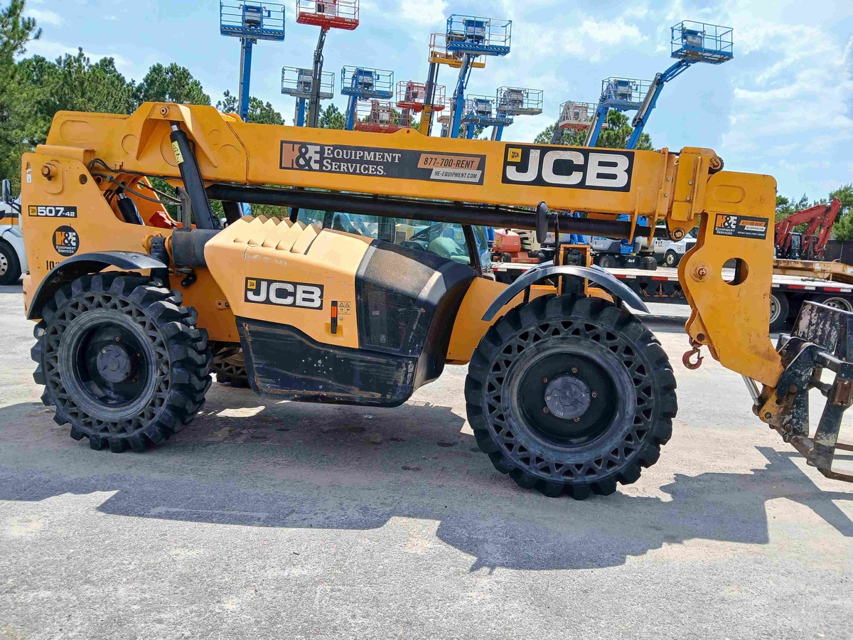 2019 JCB 507-42-6