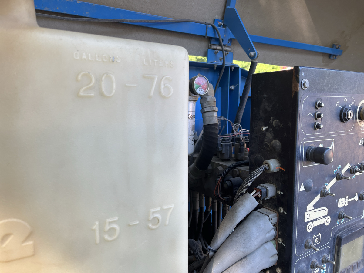 2018 Genie S-45-8