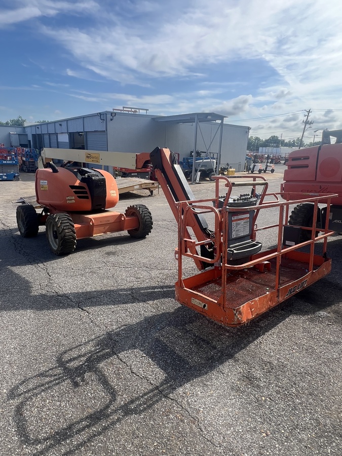2018 JLG 600AJ-3