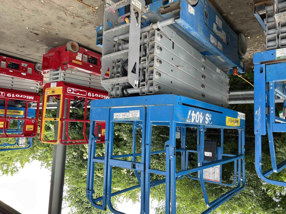 2017 Genie GS-4047-3