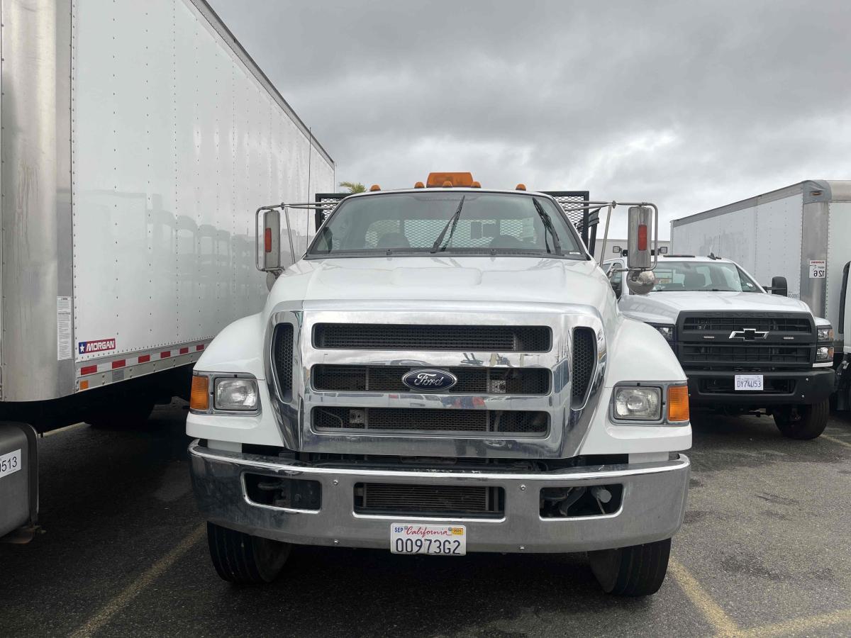 2013 Ford F750
