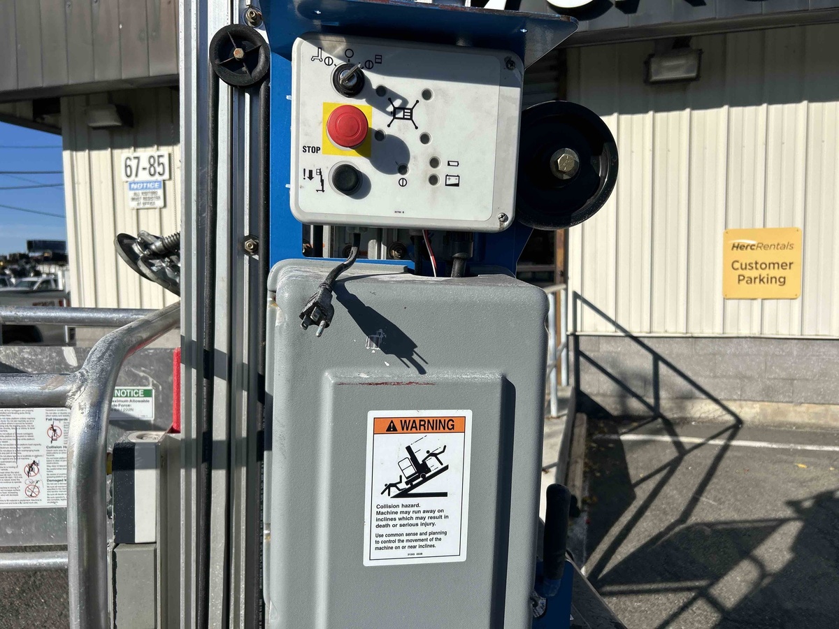 2018 Genie AWP-25S-6