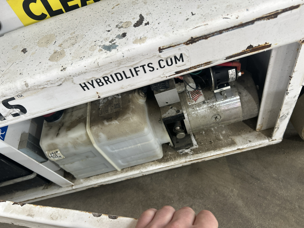 2019 Hy-Brid Lifts PS-1430-6