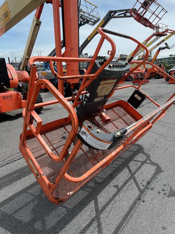 2008 JLG 800AJ