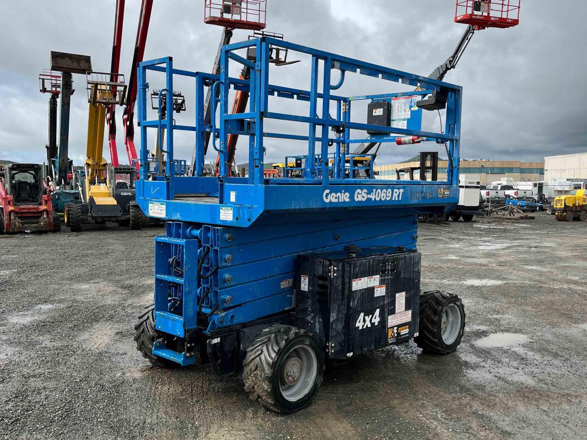 2016 Genie GS-4069 RT