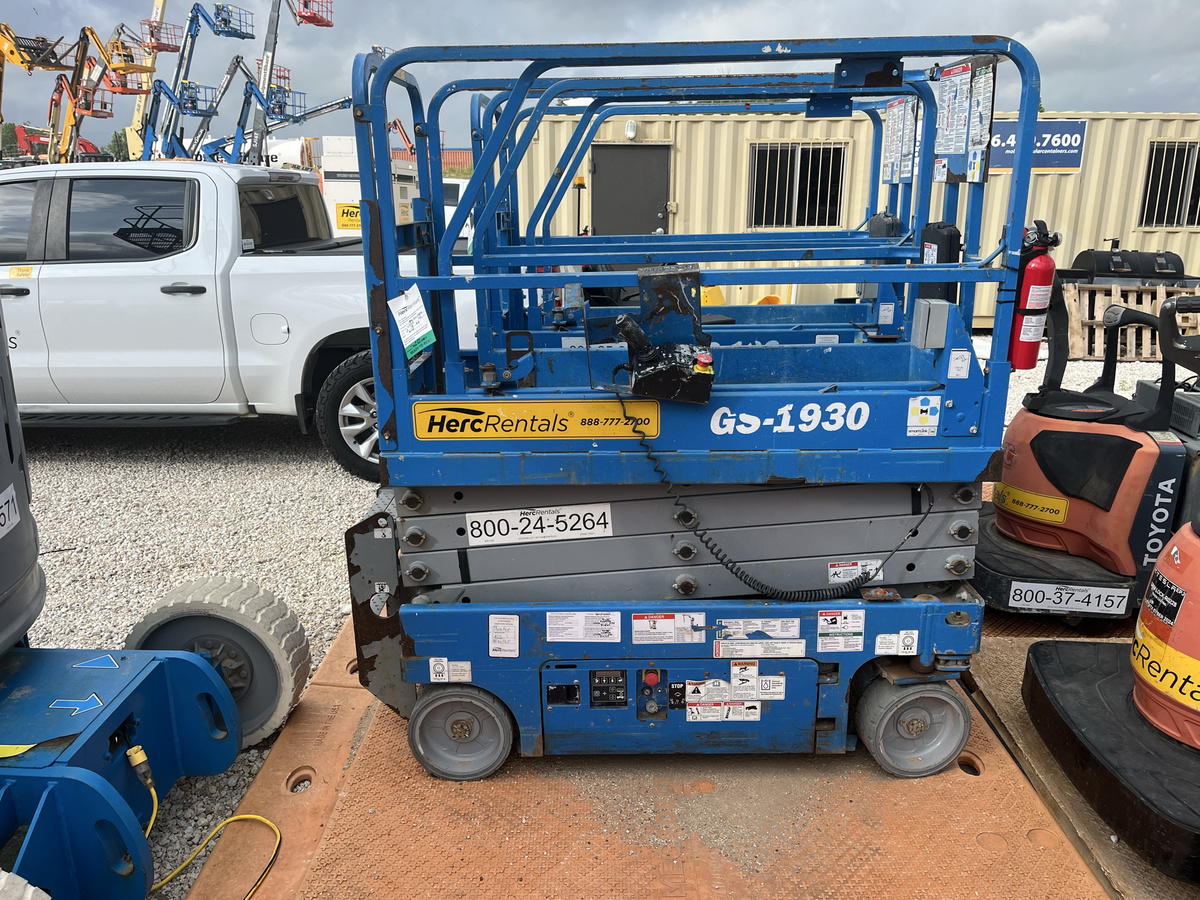 2019 Genie GS-1930
