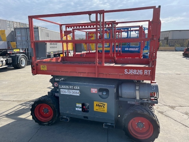2018 Skyjack SJ-6826RT-1