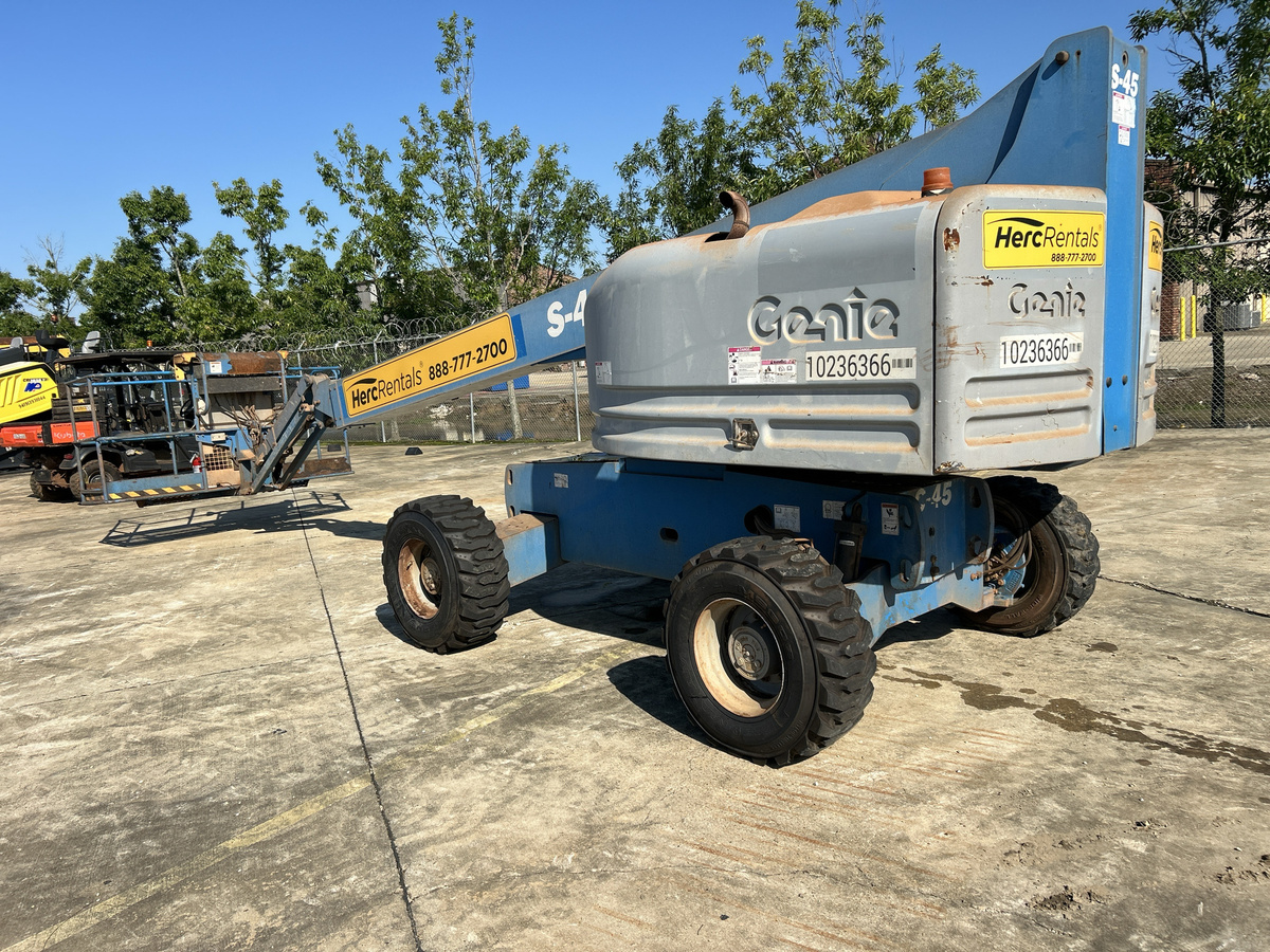 2018 Genie S-45-4