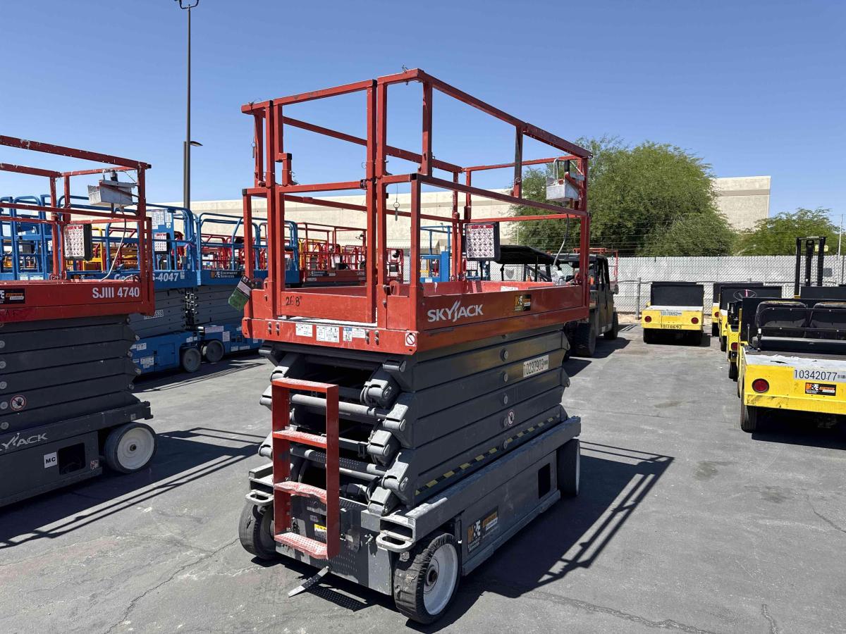 2018 Skyjack SJ4740