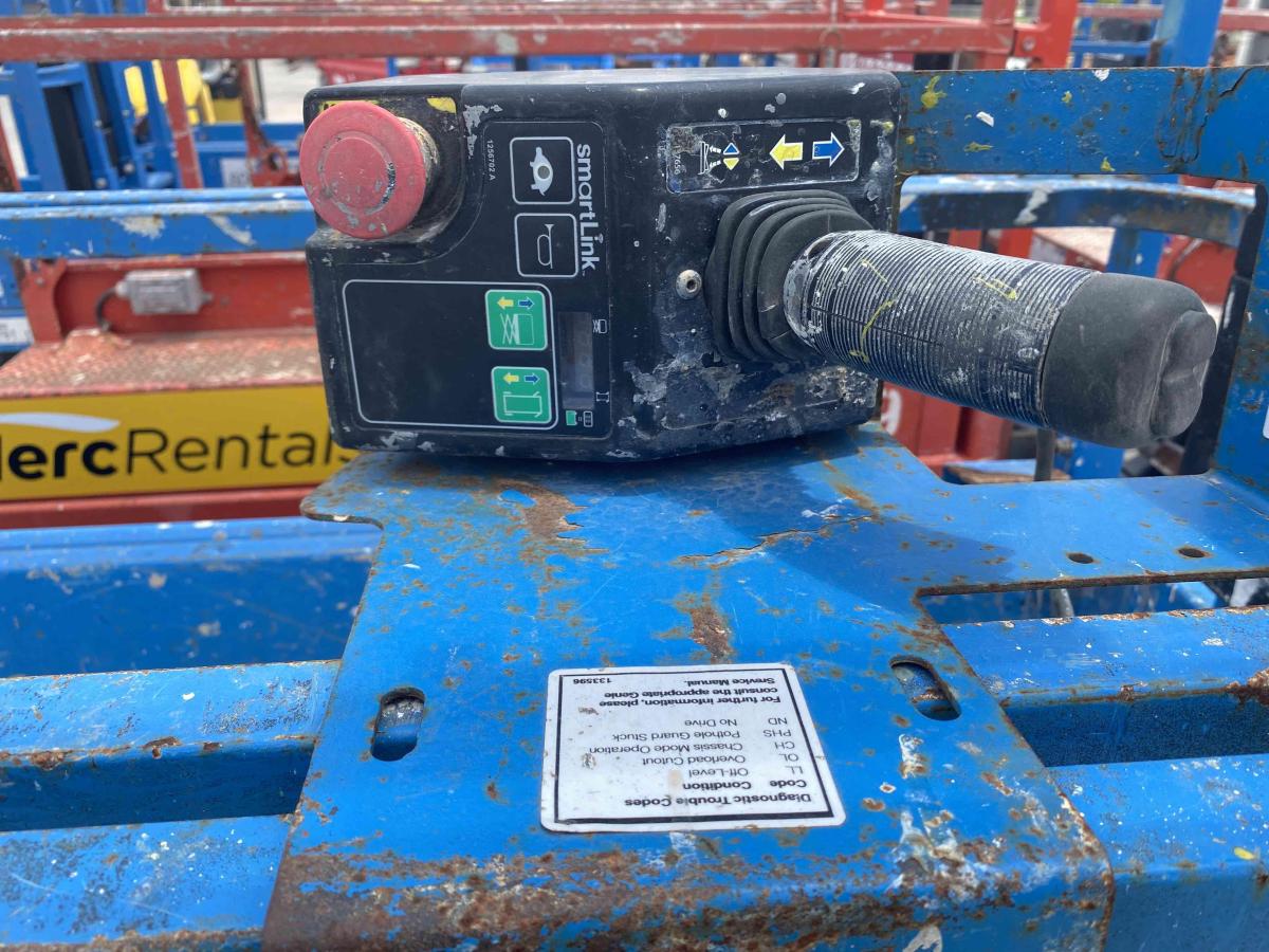 2018 Genie GS-1930