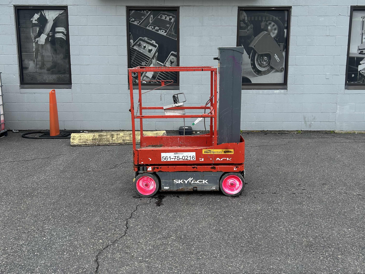 2019 Skyjack SJ12-4