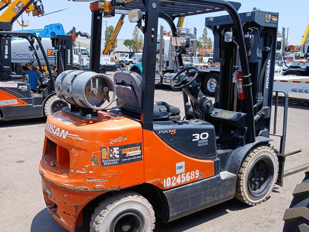 2018 Doosan G30E-5