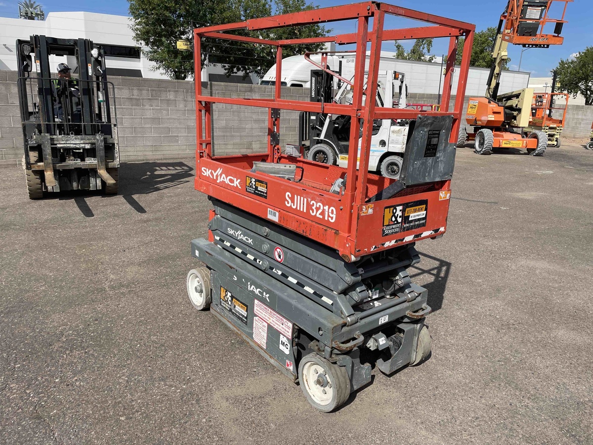 2017 Skyjack SJ3219-3