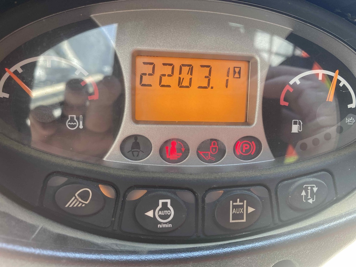 2022 Bobcat T740-5