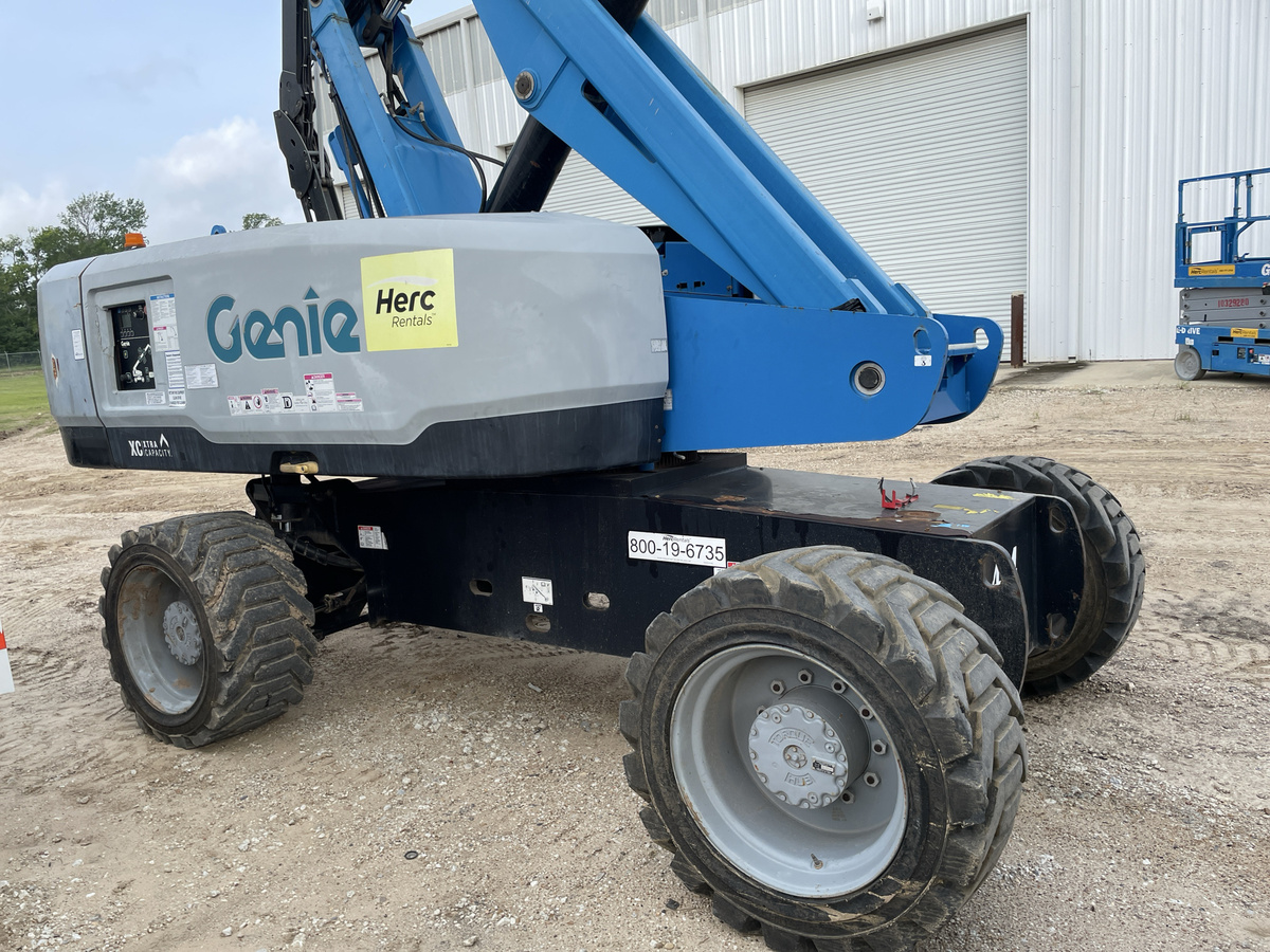 2018 Genie S-85XC-8