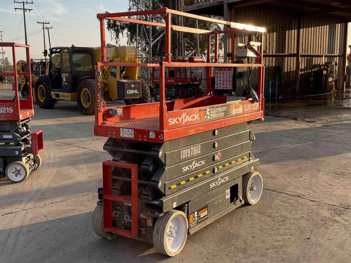 2016 Skyjack SJ3226