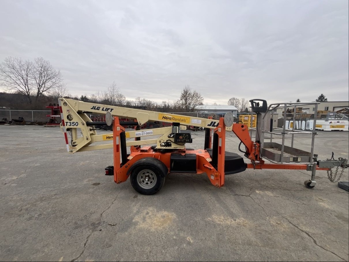 2020 JLG T350