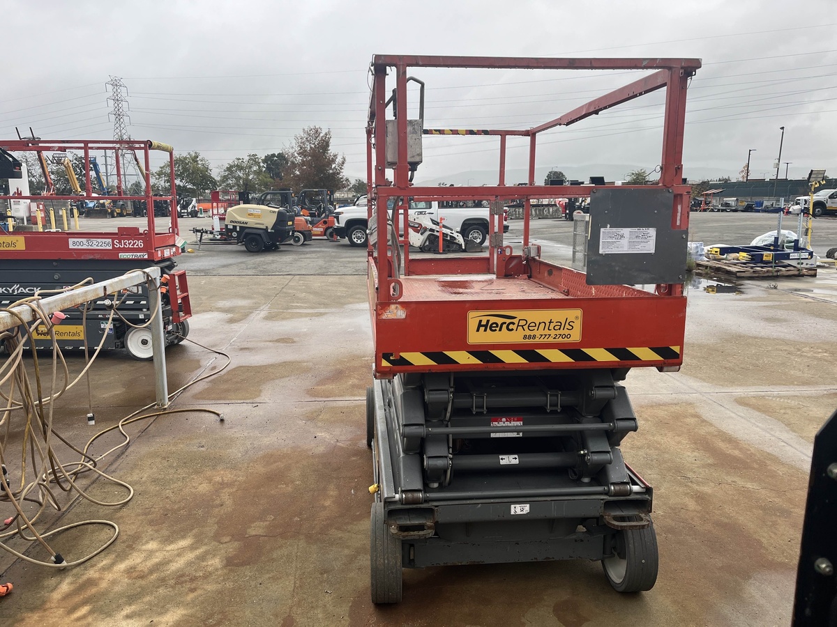 2017 Skyjack SJ-4626-4
