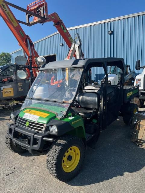 2022 John Deere XUV855M