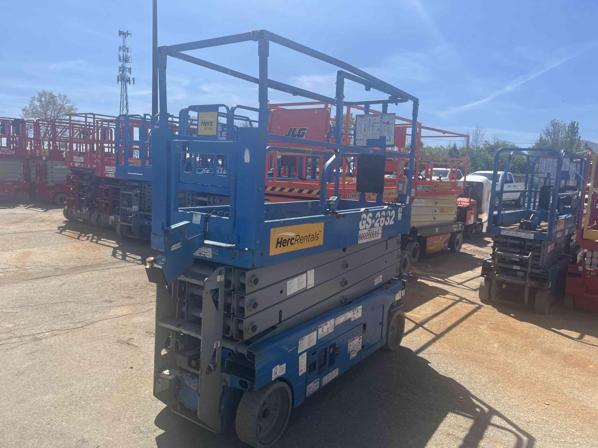 2018 Genie GS-2632