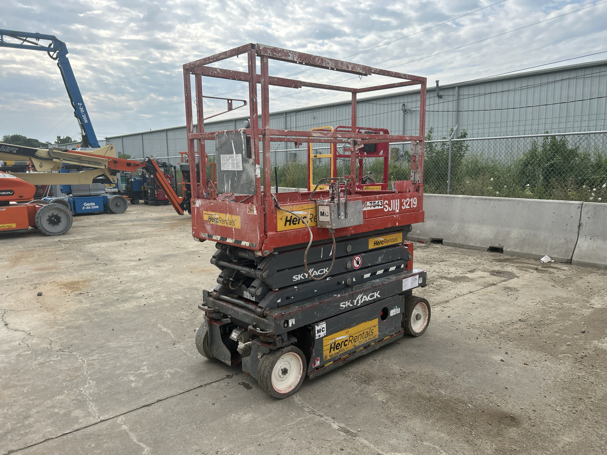 2019 Skyjack SJ3219