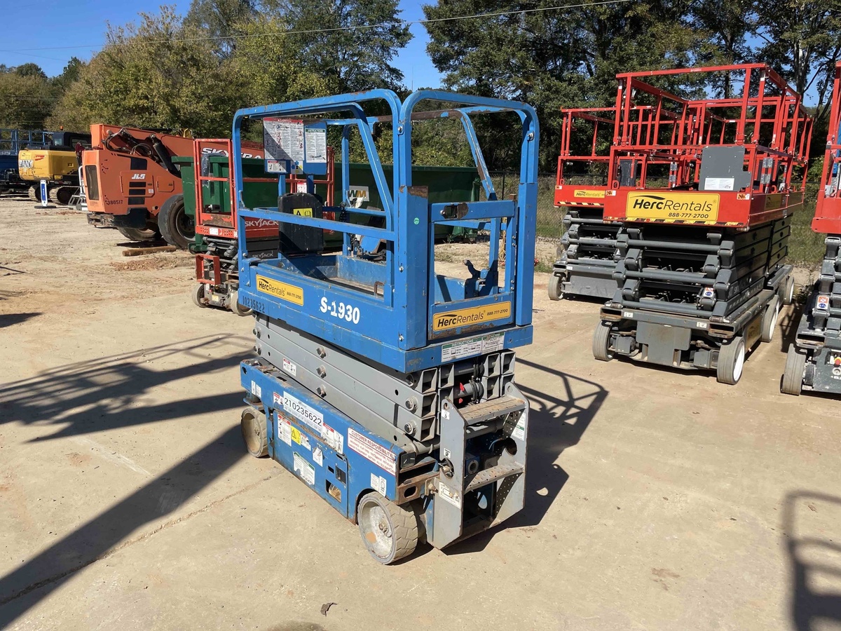 2018 Genie GS-1930