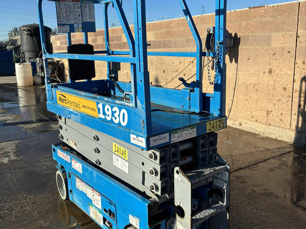 2019 Genie GS-1930-4
