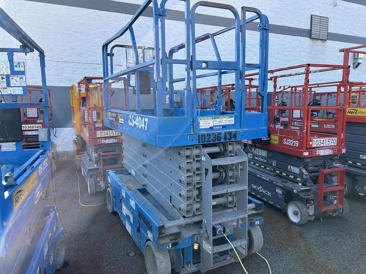 2018 Genie GS-4047-3